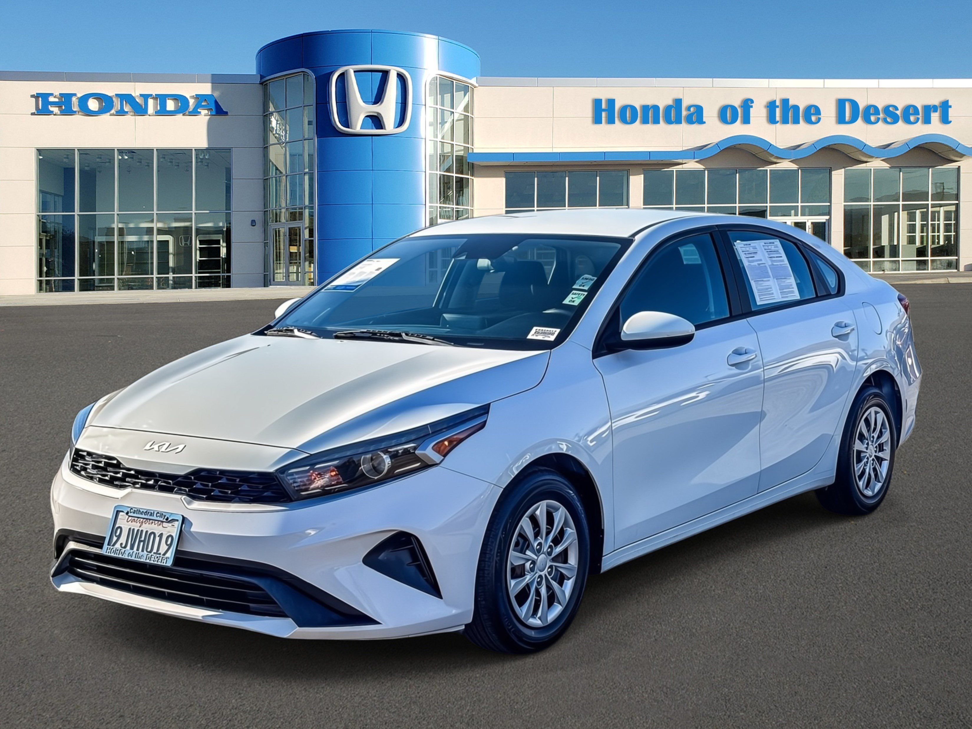 Used 2024 Kia Forte LX FWD image 3