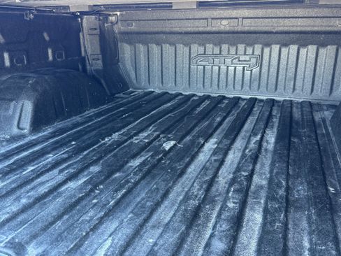 Used 2023 GMC Sierra 1500 AT4 w/ Technology Package image 32