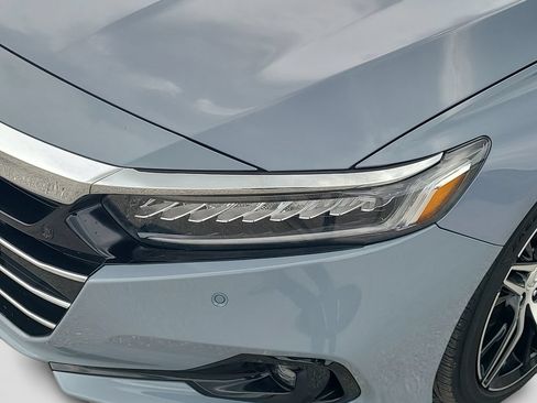 Used 2021 Honda Accord Touring image 24