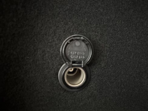 Certified 2025 INFINITI QX60 Luxe image 12