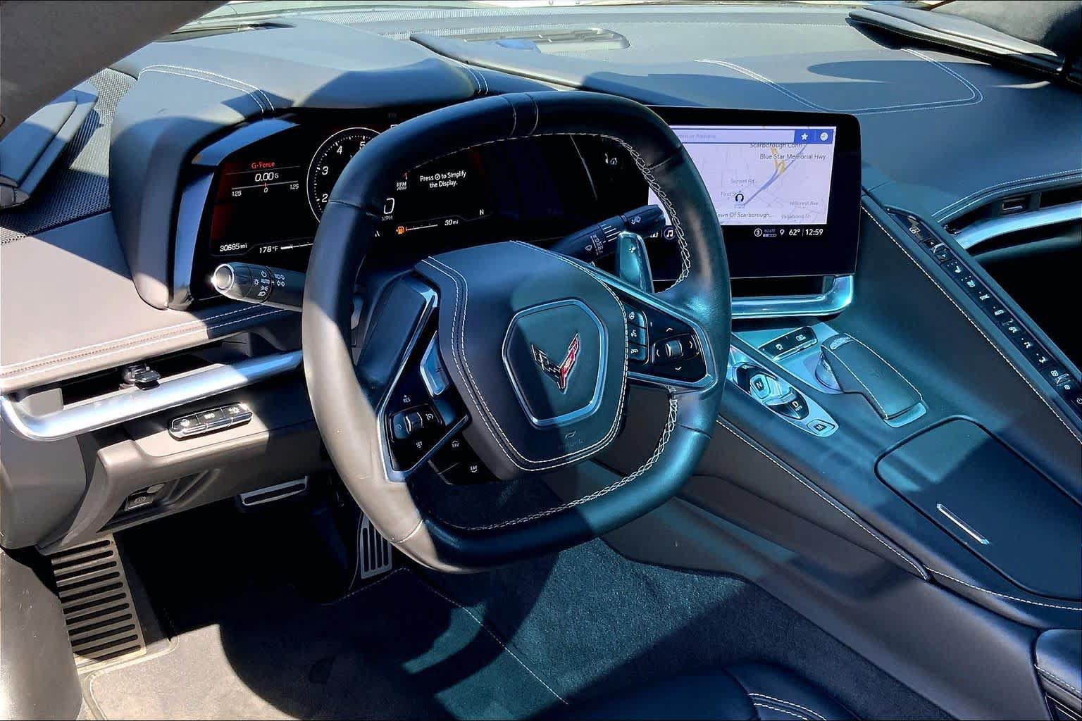 Used 2023 Chevrolet Corvette Stingray Premium Cpe w/ Z51 Performance Package RWD image 19