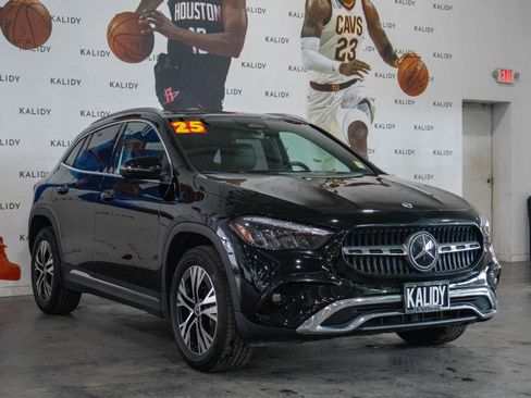 Used 2025 Mercedes-Benz GLA 250 image 18