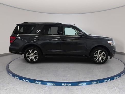 Used 2024 Ford Expedition Limited AWD/4WD image 5