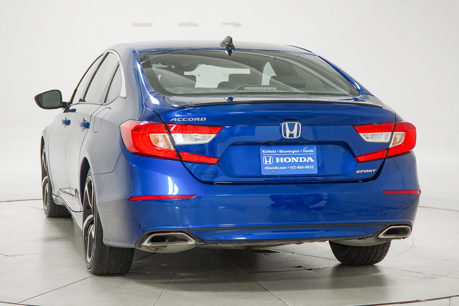 Used 2022 Honda Accord Sport image 8