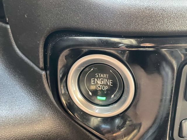 Used 2024 Chevrolet Silverado 1500 LTZ AWD/4WD image 21