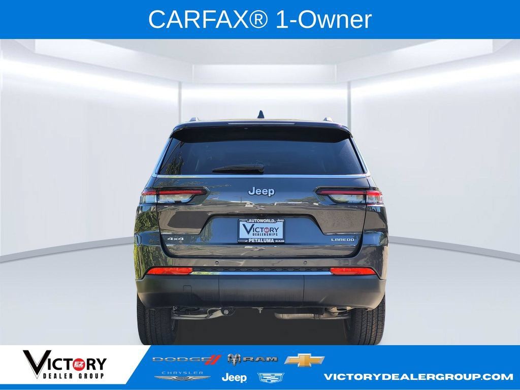Used 2024 Jeep Grand Cherokee L Laredo AWD/4WD image 6