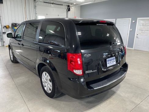Used 2015 Dodge Grand Caravan SE w/ Quick Order Package 29E SE FWD image 5