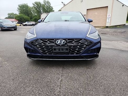 Used 2022 Hyundai Sonata Limited w/ Cargo Package FWD image 10