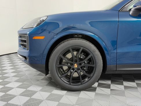 Certified 2026 Porsche Cayenne Coupe AWD/4WD image 12