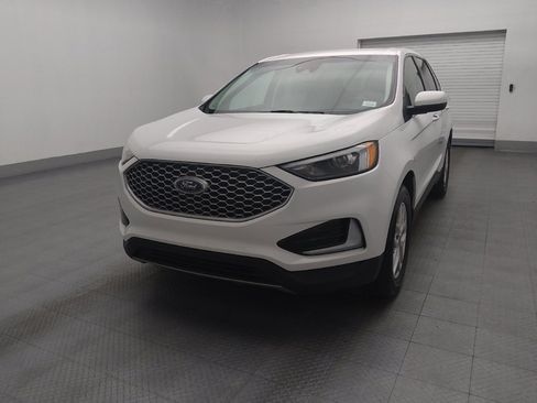 Used 2023 Ford Edge SEL image 15