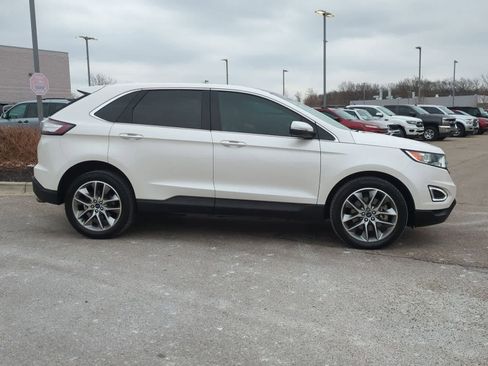 Used 2018 Ford Edge Titanium w/ Equipment Group 301A image 9