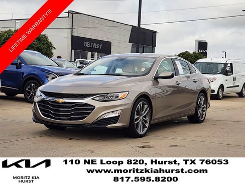 Used 2024 Chevrolet Malibu LT FWD image 2
