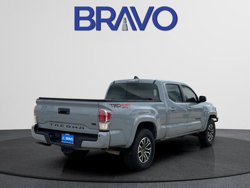 Used 2021 Toyota Tacoma TRD Sport w/ Technology Package AWD/4WD image 7