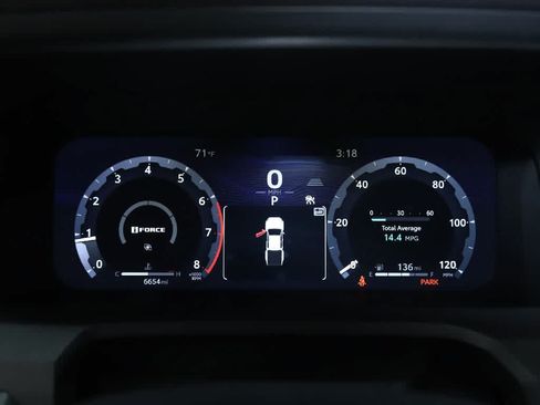 Used 2025 Toyota Tacoma TRD Sport AWD/4WD image 23