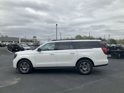 New 2026 Ford Expedition Max Active image 8