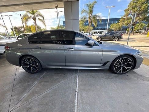 Used 2023 BMW 540i w/ M Sport Package RWD image 5