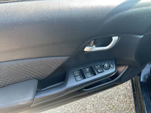 Used 2014 Honda Civic LX image 7