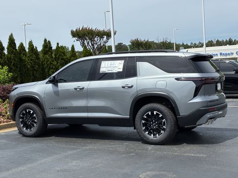 New 2026 Chevrolet Traverse Z71 w/ Enhanced Driving Package AWD/4WD image 9