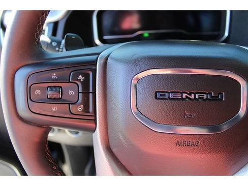 Used 2024 GMC Sierra 1500 Denali w/ Technology Package AWD/4WD image 27