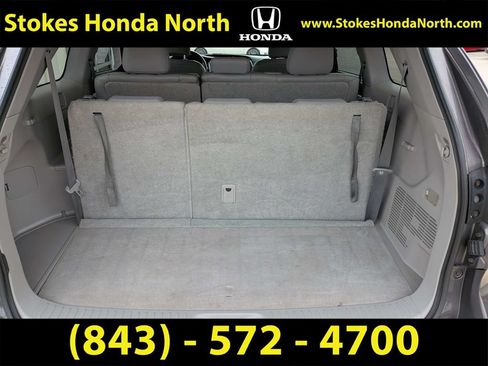Used 2015 Toyota Highlander XLE FWD image 18