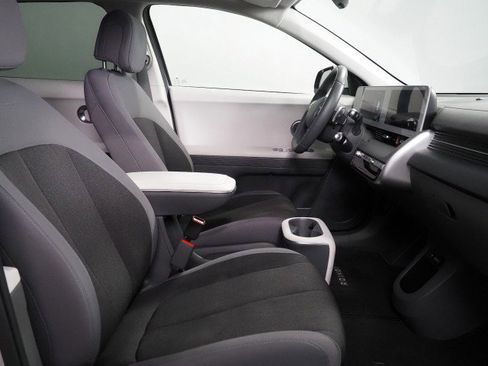 Used 2024 Hyundai Ioniq 5 SEL image 14