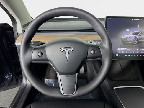 Used 2023 Tesla Model 3 Standard Range RWD image 12