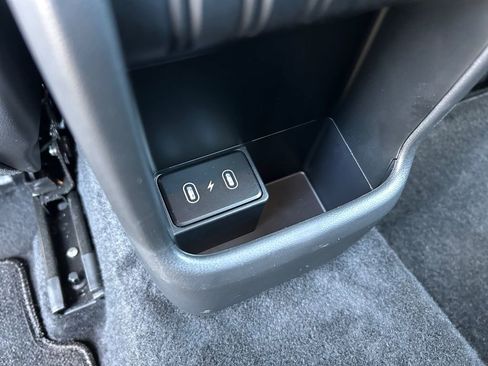 Used 2025 Hyundai Kona SE AWD/4WD image 32
