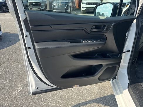 Used 2025 Honda Odyssey Sport-L image 27