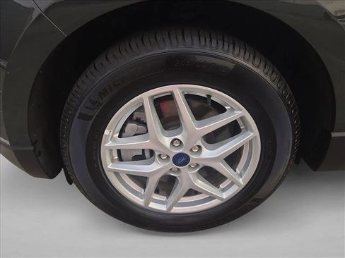 Used 2022 Ford Edge SEL w/ Convenience Package image 19