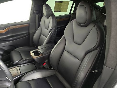Used 2020 Tesla Model X Long Range AWD/4WD image 24
