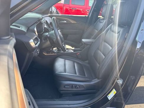 Used 2023 Chevrolet TrailBlazer ACTIV w/ Convenience Package FWD image 9