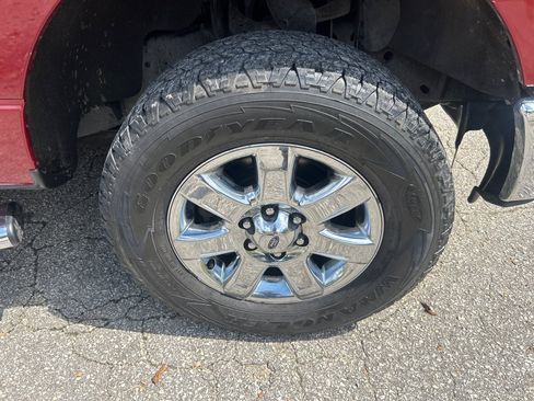 Used 2014 Ford F150 XLT w/ Equipment Group 302A Luxury AWD/4WD image 18