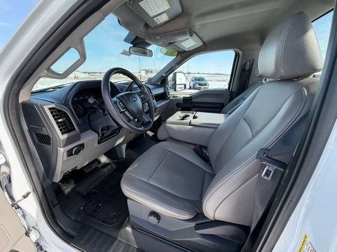 Used 2022 Ford F350 XL w/ Power Equipment Group image 13