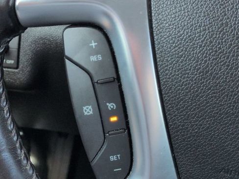 Used 2017 Chevrolet Traverse LT FWD image 23