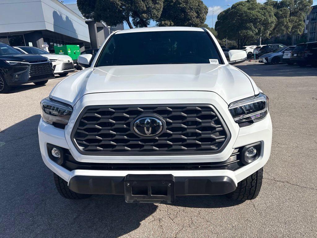 Used 2021 Toyota Tacoma TRD Off-Road w/ Technology Package AWD/4WD image 8