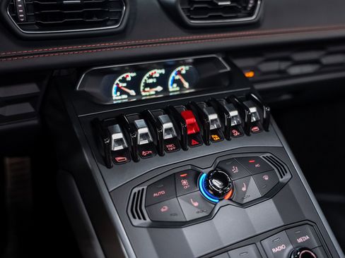 Used 2018 Lamborghini Huracan LP 580-2 image 44