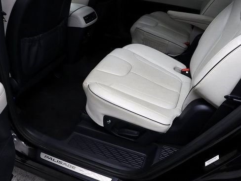 Used 2024 Hyundai Palisade Limited image 28