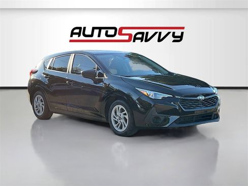 Used 2024 Subaru Impreza 2.0i image 1