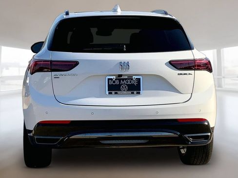 Used 2025 Buick Envision Sport Touring AWD/4WD image 4