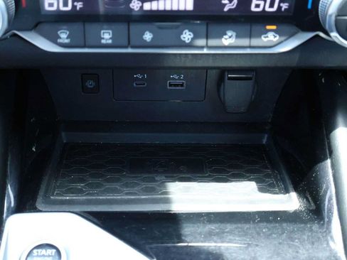 Used 2023 Nissan Altima 2.5 SL FWD image 25