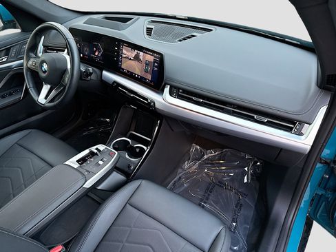 Used 2025 BMW X1 xDrive28i image 14