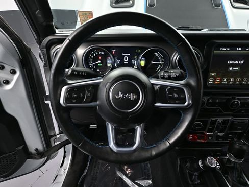 Used 2023 Jeep Wrangler Unlimited Rubicon 4xe w/ Steel Bumper Group image 26