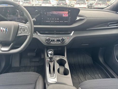 New 2026 Buick Envista Sport Touring w/ Convenience I Package FWD image 19