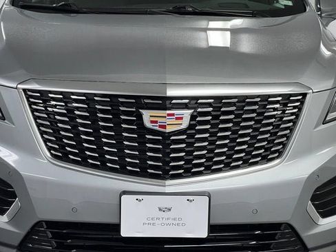 Used 2025 Cadillac XT5 Premium Luxury w/ Technology Package AWD/4WD image 9