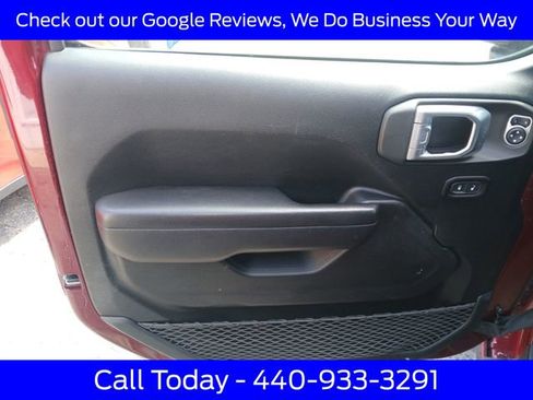 Used 2021 Jeep Wrangler Sport S image 17