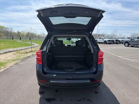 Used 2017 Chevrolet Equinox Premier w/ Enhanced Convenience Package image 10