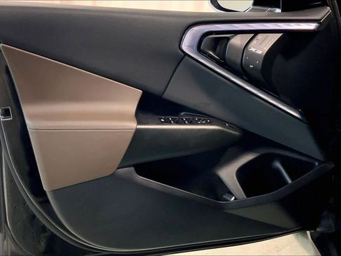 Used 2025 BMW X3 xDrive30i w/ Premium Package image 21