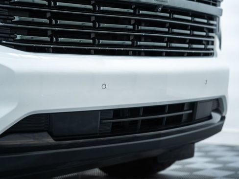 Used 2021 Chevrolet Tahoe RST w/ Luxury Package AWD/4WD image 16