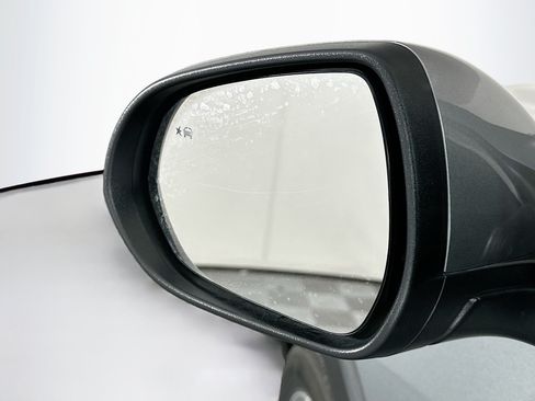 Used 2025 Buick Encore GX Preferred AWD/4WD image 16
