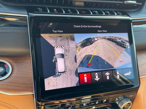 New 2025 Jeep Grand Cherokee Summit AWD/4WD image 17